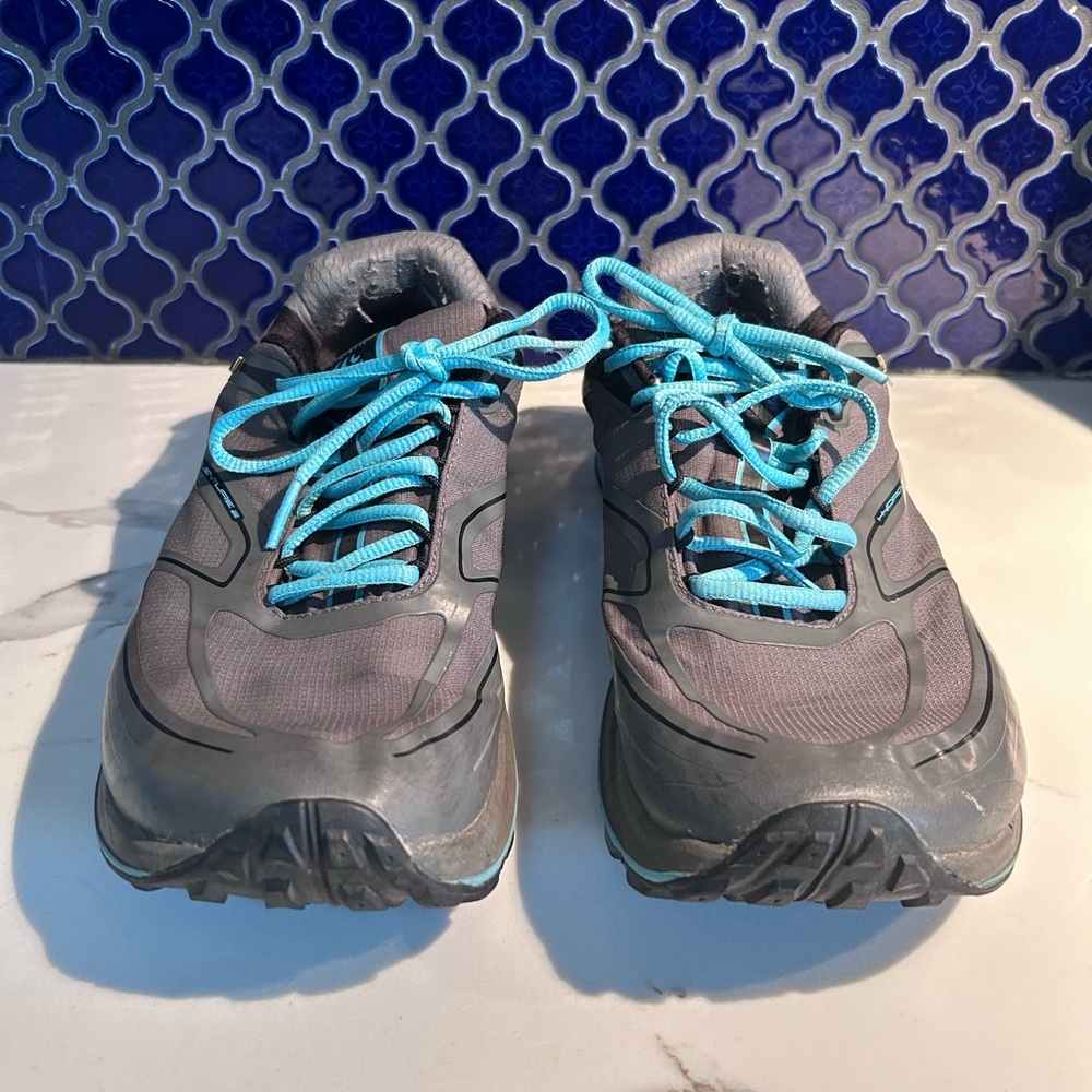 Topo Athletic Waterproof Hydroventure 2 Charcoal Trail Running Shoes Sz 10.5